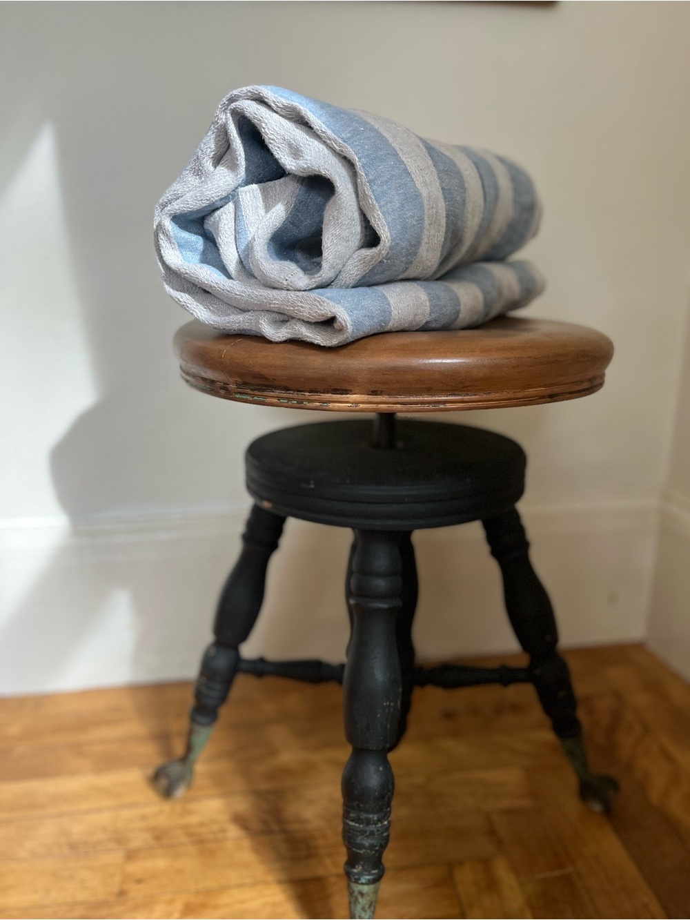 Leitner Chaillot Striped Linen throw